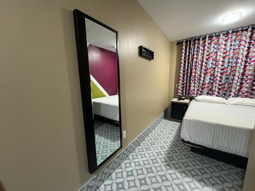 Moon Hotel Brooklyn ニューヨーク エクステリア 写真